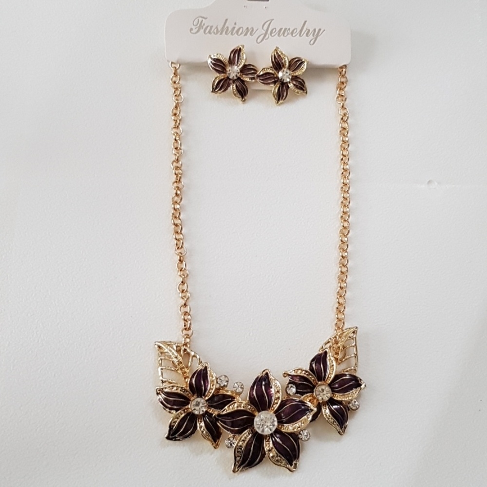 🌹BUY 2 GET 1 FREE 🌹Necklace and Earrings Set
